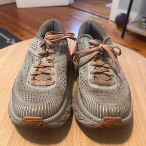 Hoka Bondi 7